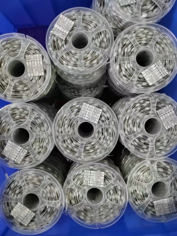 WechatIMG628 DC12V/5V Seed Pixel Roll 1000ct Pixels 1inch-8inch Space WS2811 RGB IC Addressable Full Color Led light IP65 3Pin Black Wire