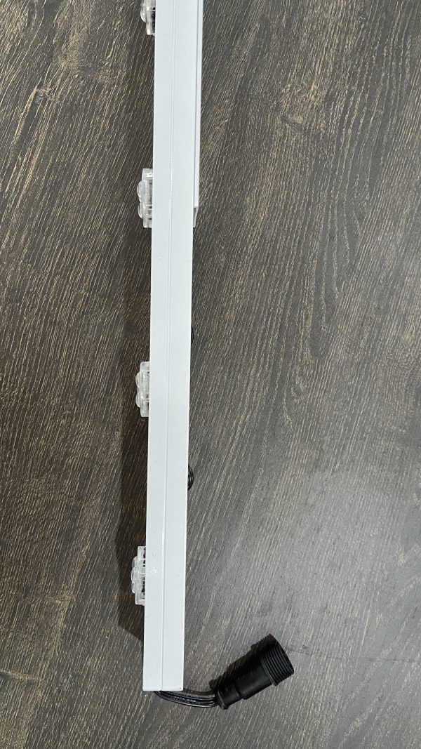 微信图片_20241210180317 Pixel Puck Led UCS2904 RGBW Addressable Permanent Eave lights DC12V 30mm Xconnect IP68